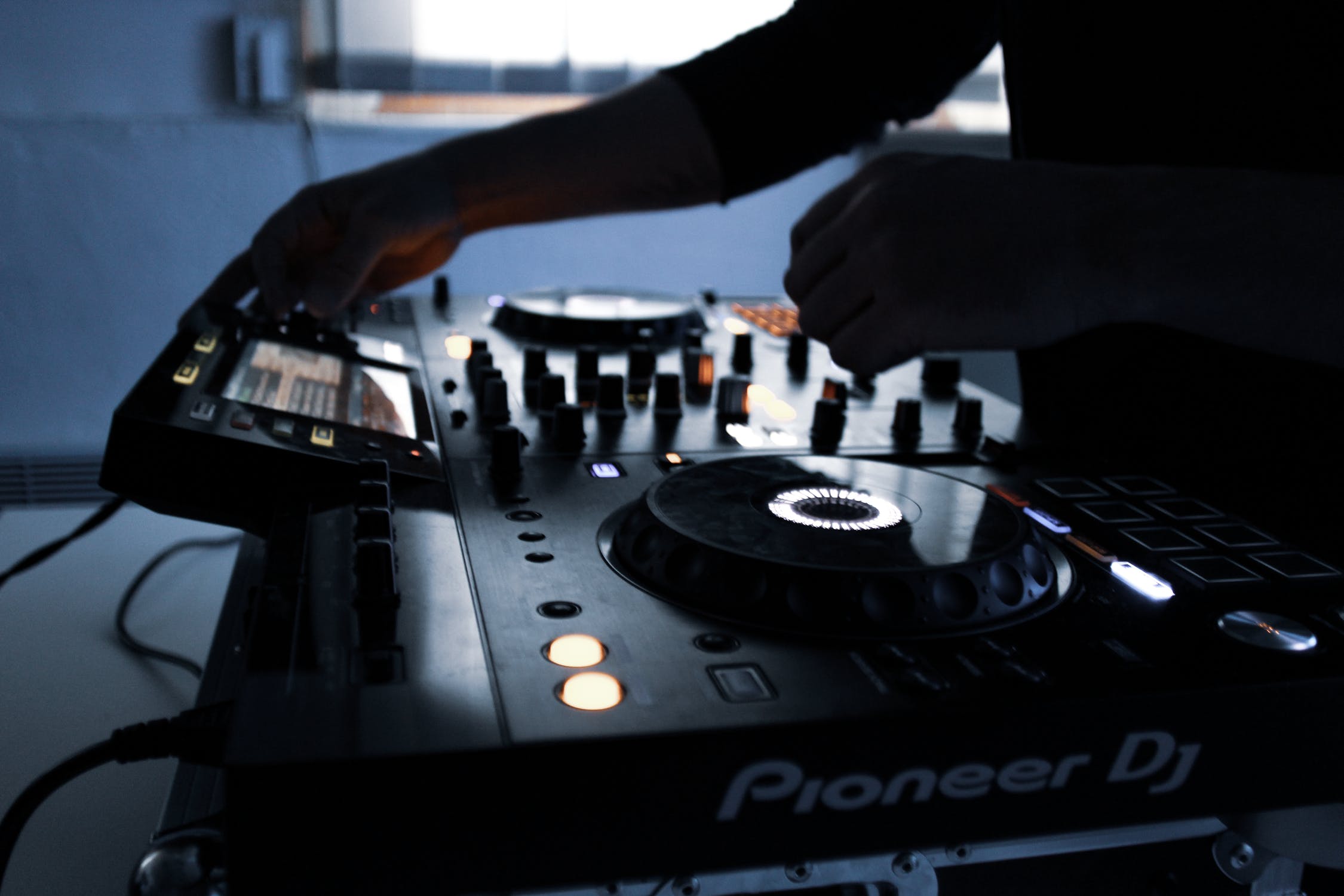 Picture of DJ Deck